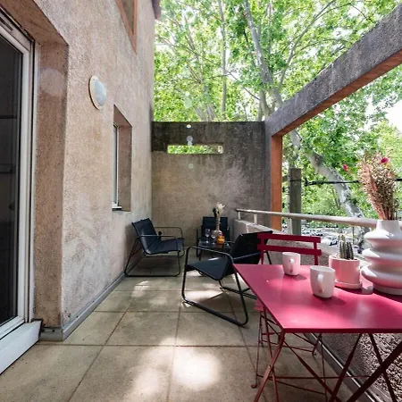 Le Richter - Terrasse A Port Marianne Apartman *